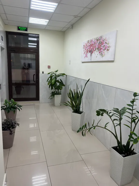 Уютная квартира с видом на морской порт и горы