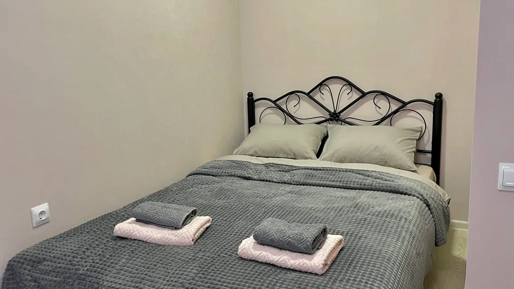 Квартира с дизайнерским ремонтом и кондиционером в центре города