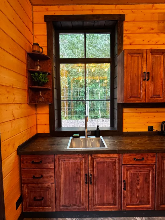 Домик в лесу с русской баней