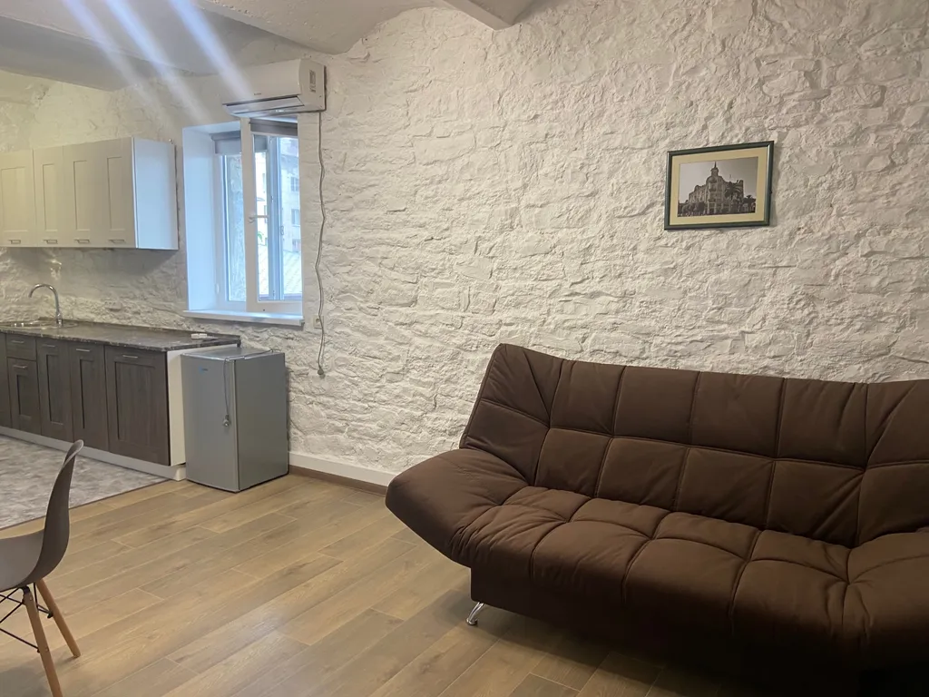 Квартира Уютная двухкомнатная квартира в центре Сухума — Сухум