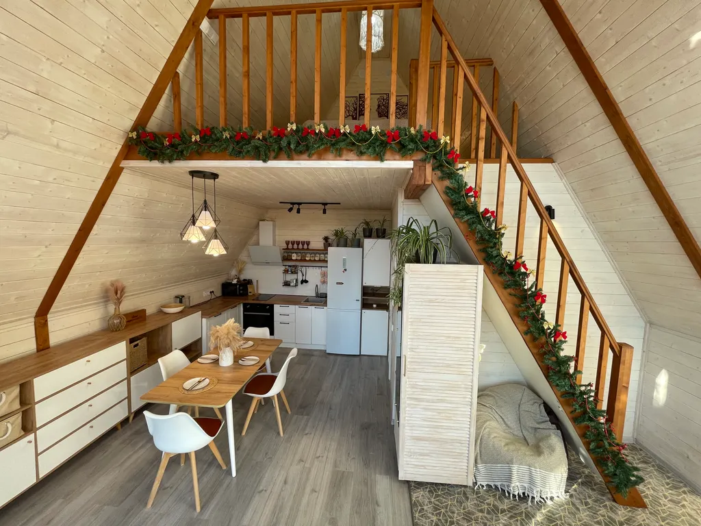 Квартира Квартира Дом A-Frame с панорамными окнами и видом на реку Сочи — Пластунка