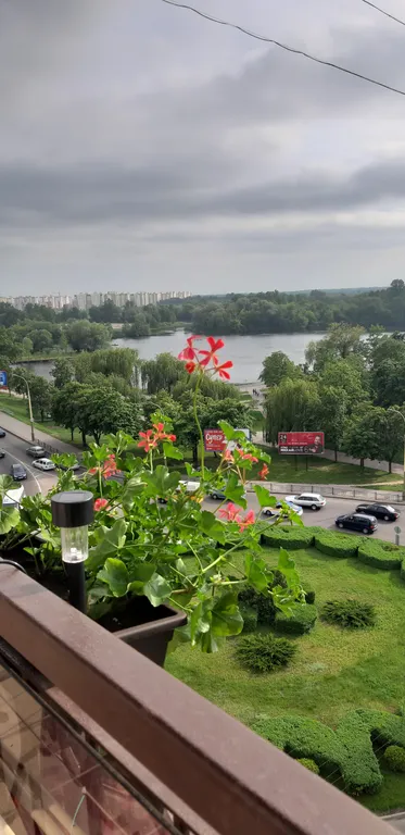Апартамент с видом на р. Муховец