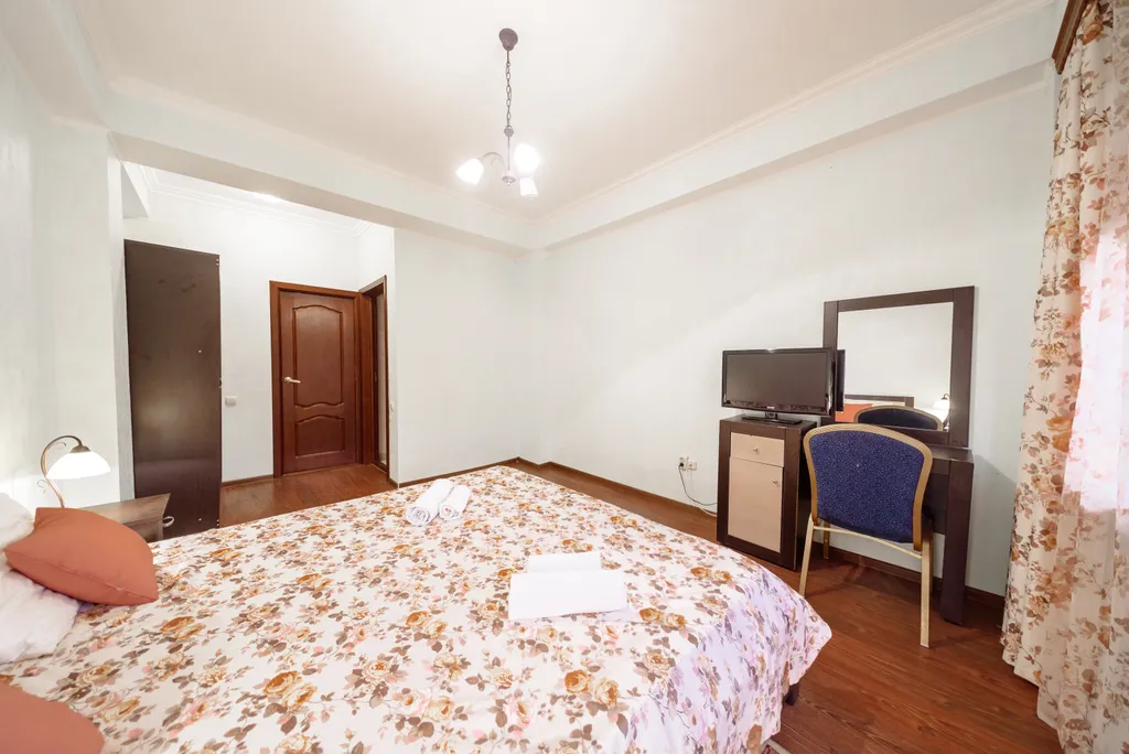 4-комнатный Дом