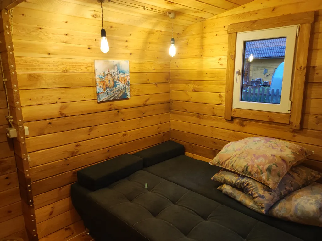 Мини-домик Бочка с собственной беседкой