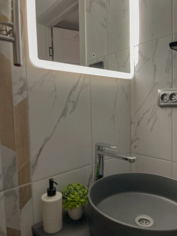 Квартира Квартира Двухуровневая студия в ЖК «Грин Сейл Парк» — Сириус