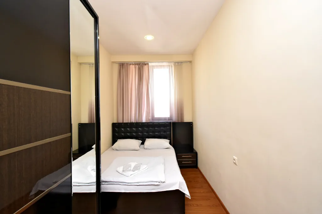 RentInnYerevan apartment on Arami street 74