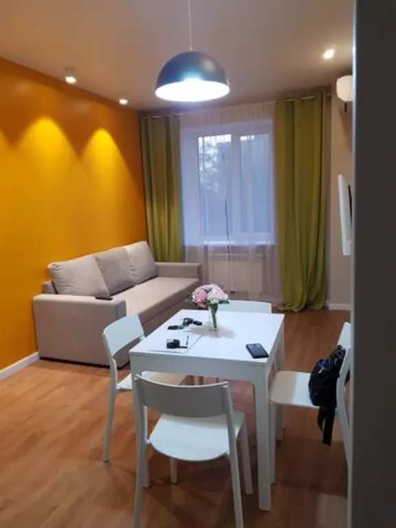 Уютная квартира с отдельной спальней в центре