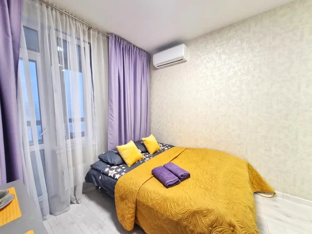 Стильные апартаменты со всем необходимым в Леонидовке