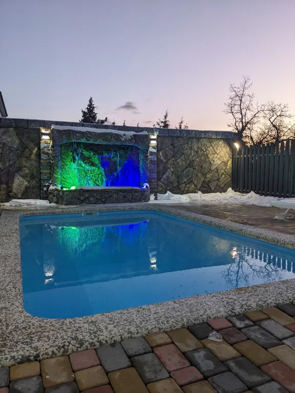 Вилла с теплым бассейном, баней и чаном в окрестностях Абрау-Дюрсо