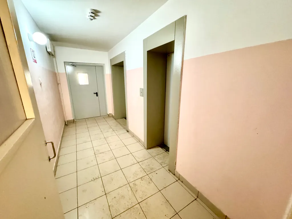 Красивая, уютная квартира в новом доме рядом с ТЦ "Космопорт"