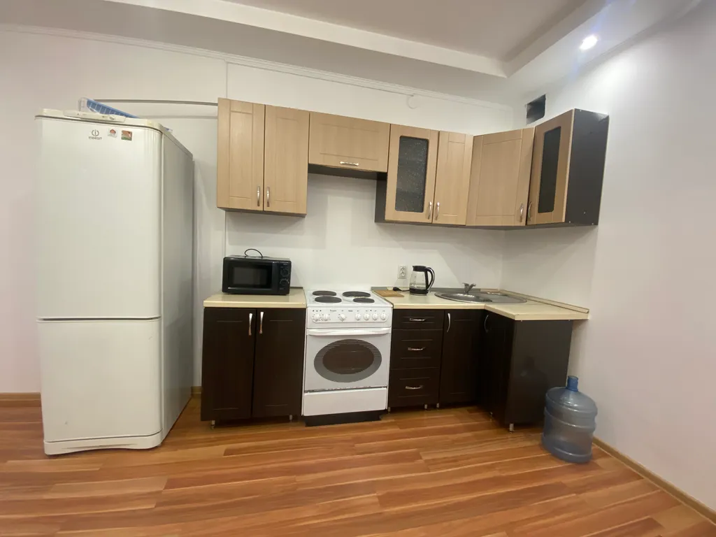 Квартира в центре, есть все необходимое для проживания