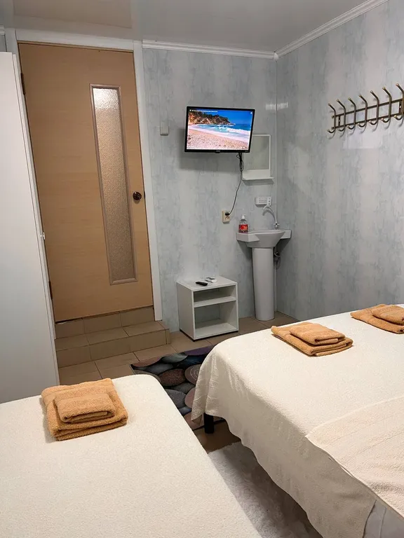 Семейный, шестиместный номер.