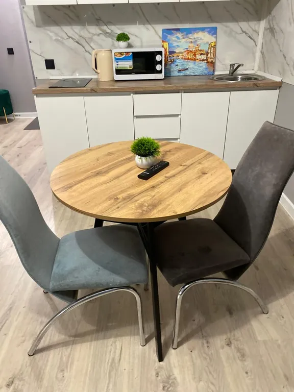 Уютная студия около Нового Зоопарка!