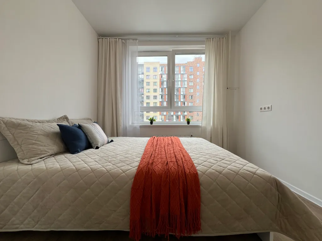 Евро 2к Бунинская Аллея Силикатная Щербинка не берем плату за уборку