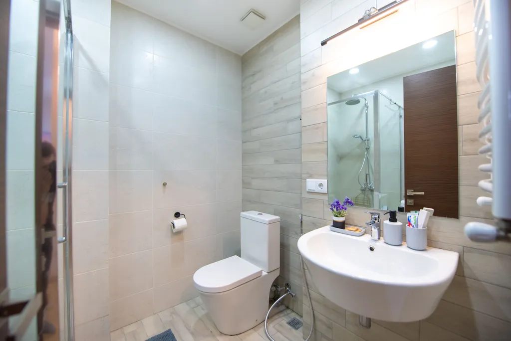 Светлая квартира с видом на город и Мтацминду