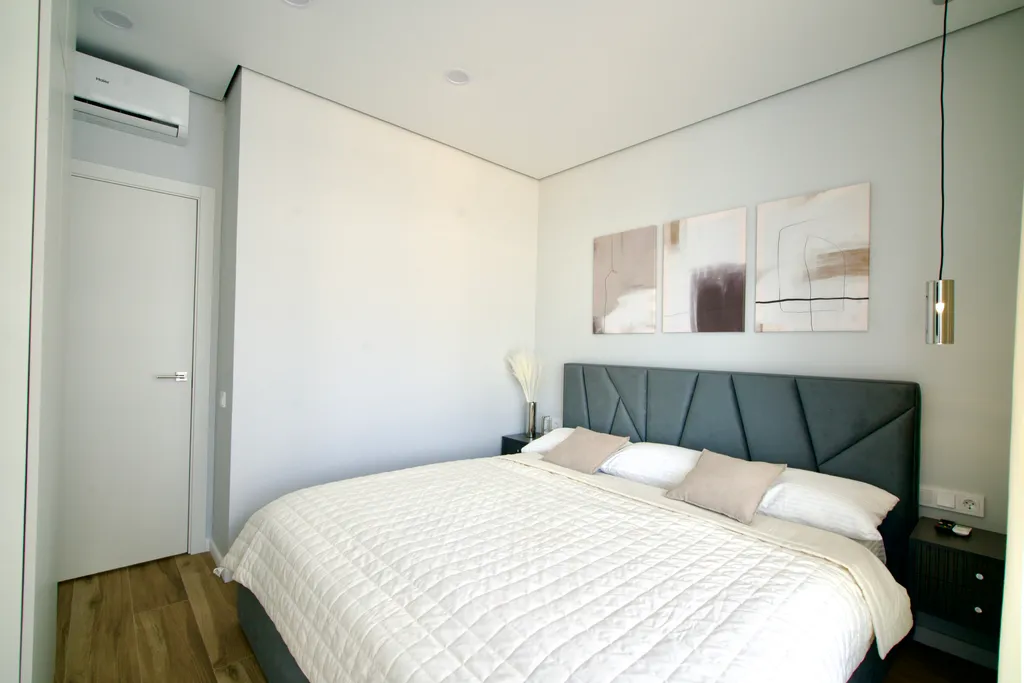 Дизайнерские апартаменты LS-LUX-SOFT BLUE с видом на море и горы