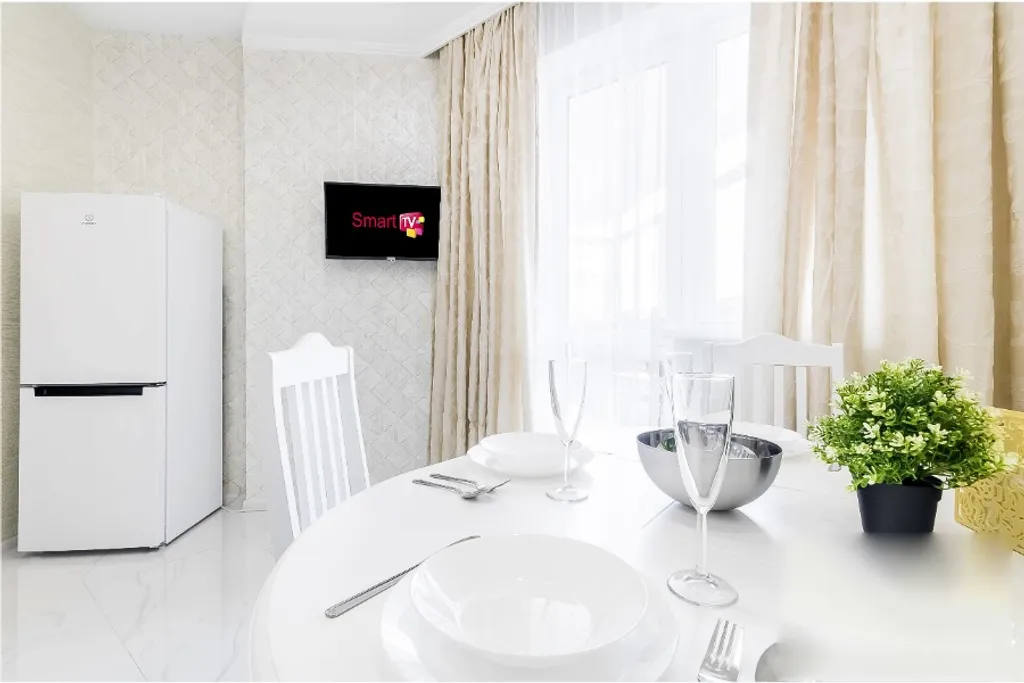 Квартира Квартира 2 smart tv + матрас king koil + 300 мб/сек, фестивальный, 24/7 — Краснодар