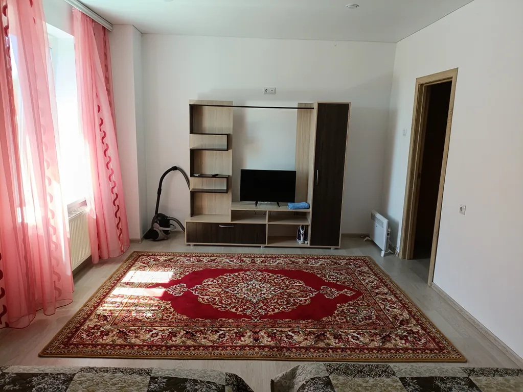 Уютная квартира рядом с ГЛЦ Металлург Магнитогорск и озеро Банное