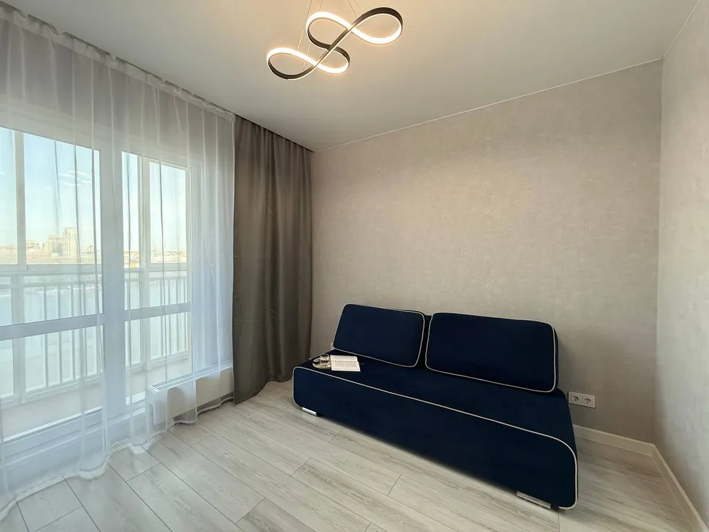 Просторная дизайнерская квартира возле аквапарка