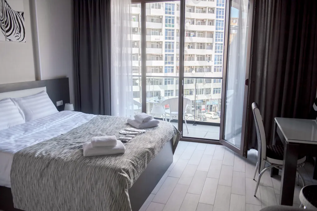 Студия с террасой возле моря