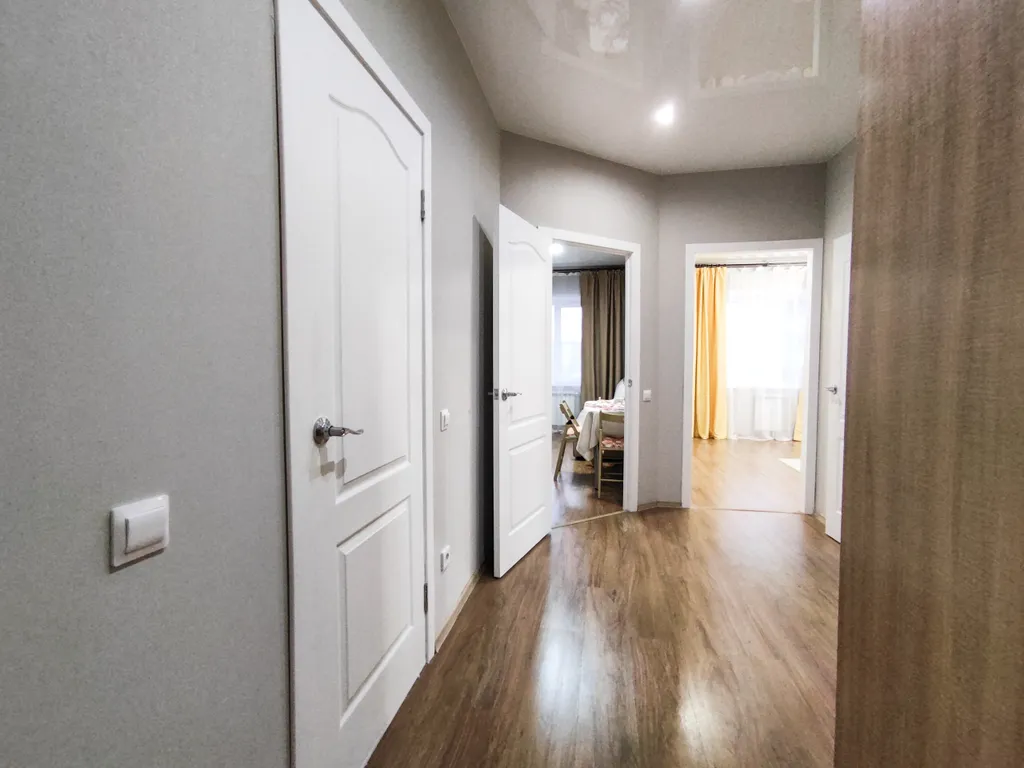 Большая двухкомнатная квартира в центре