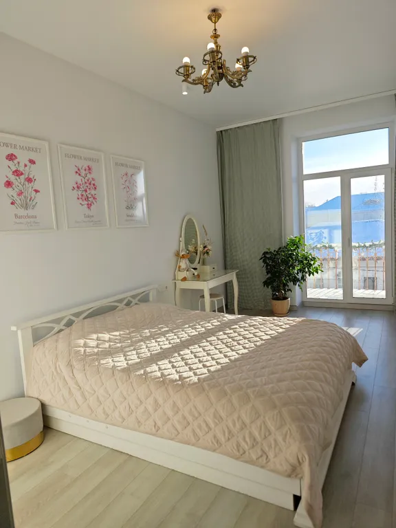 Квартира в историческом центре у живописного пруда