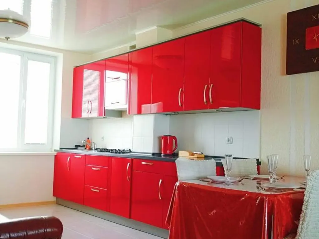 Эллинг нa беpeгу моpя