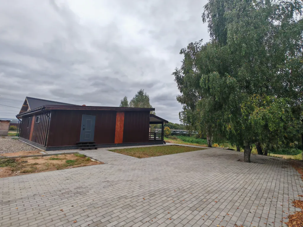 Просторный дом в живописном месте у реки, в 40 минутах от Москвы