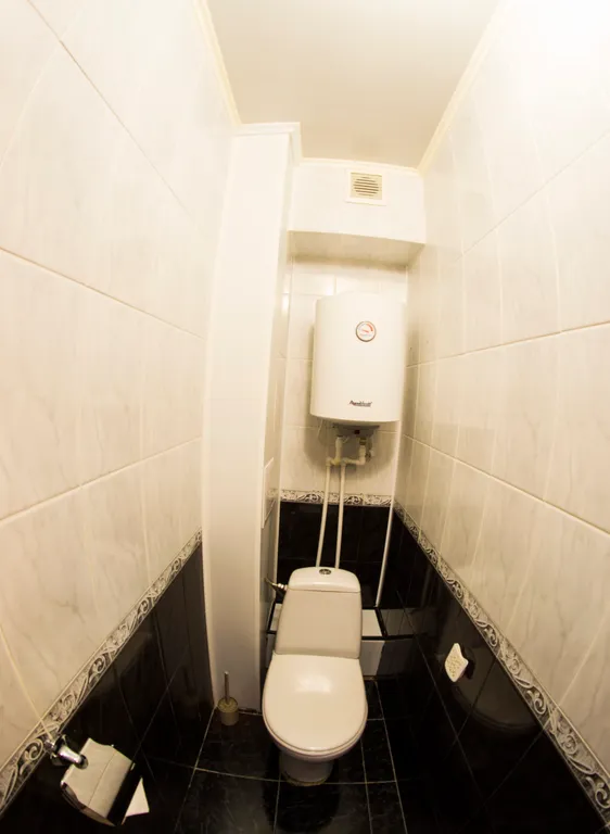 Квартира Уютная квартира с подсветкой рядом с парком — Омск