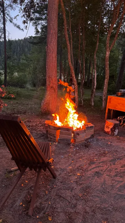 Стильный дом на берегу Ладожского озера с панорамным видом