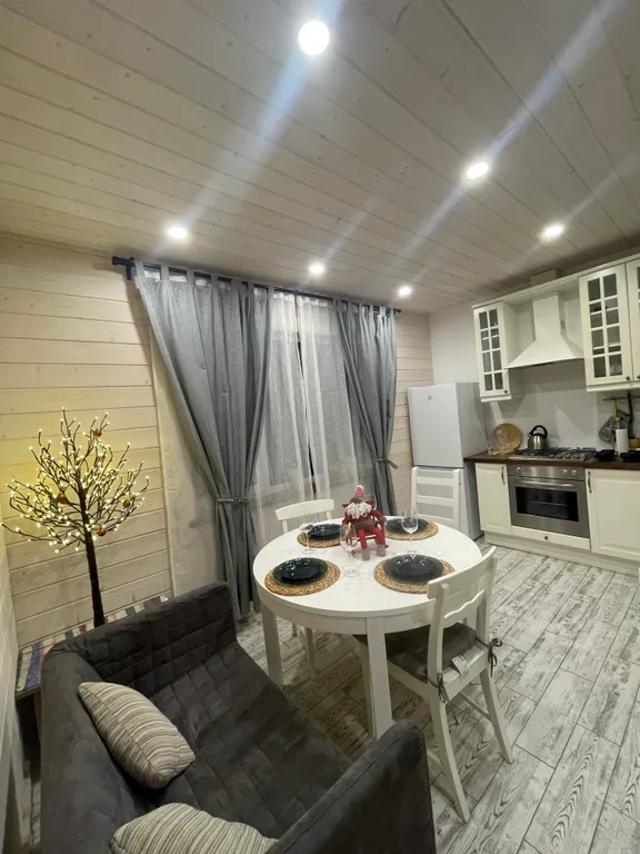 Уютный загородный коттедж недалеко от Игоры