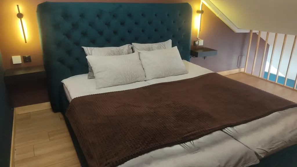 Квартира Квартира Мансардная Хозяин леса — Великий Новгород