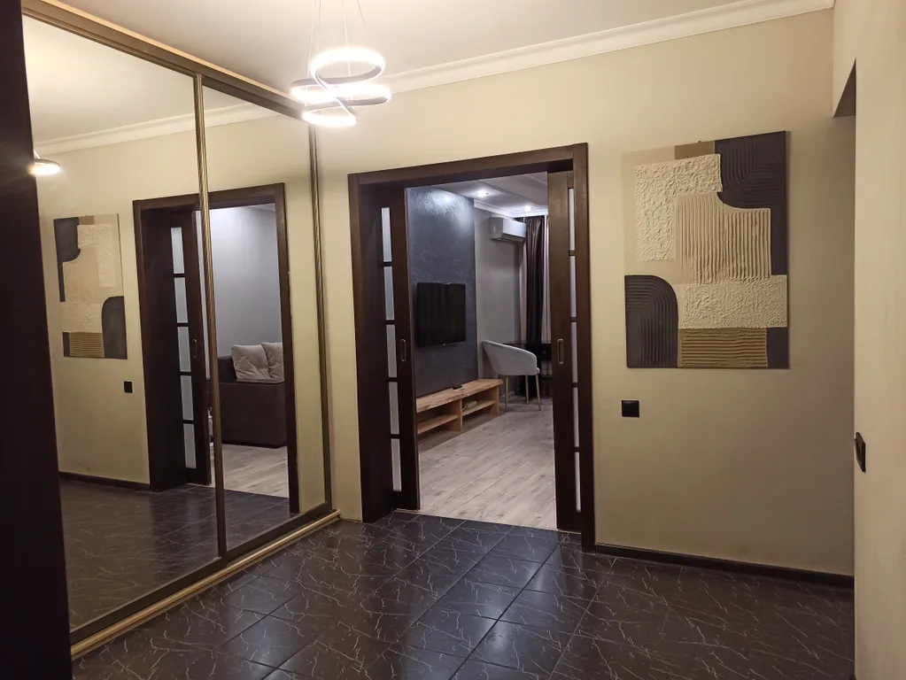 Квартира Классная квартира с потрясающим видом на город и горы, недалеко центр — Владикавказ