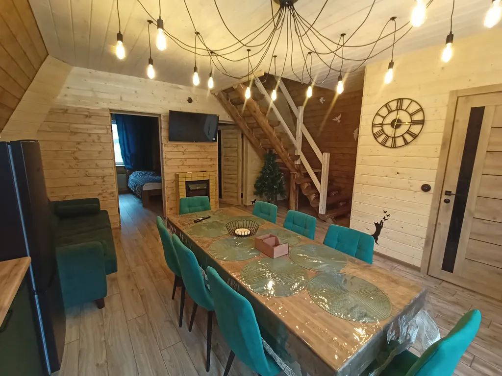 Домик в стиле А-frame шалаш