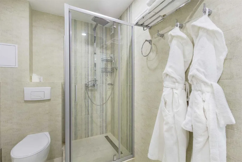 Квартира в Парк - отеле ПОРТО МАРЕ.
Номер Фемели с кухней А122.