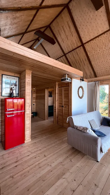 Гостевой дом Barn на реке, с банным чаном и катамараном