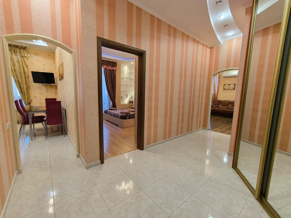 Квартира 2-комнатная Квартира — Севастополь