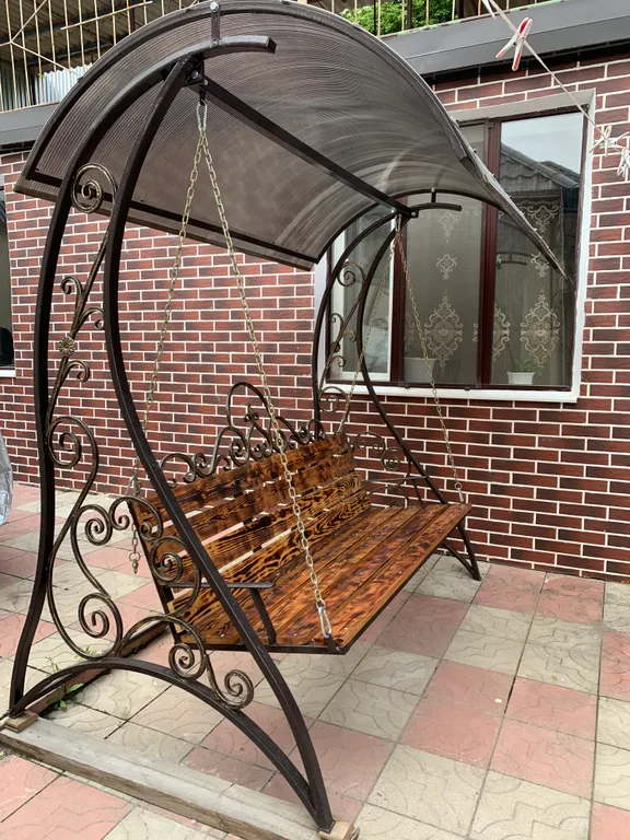 Комната в частном доме с верандой, вход отдельный, свой выход в сад.