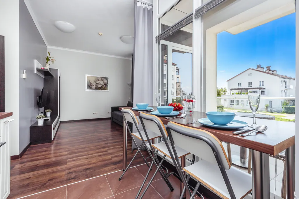 Двухкомнатный апартамент с видом на море