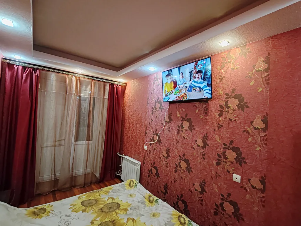 Красивая сталинка на площади Маяковского