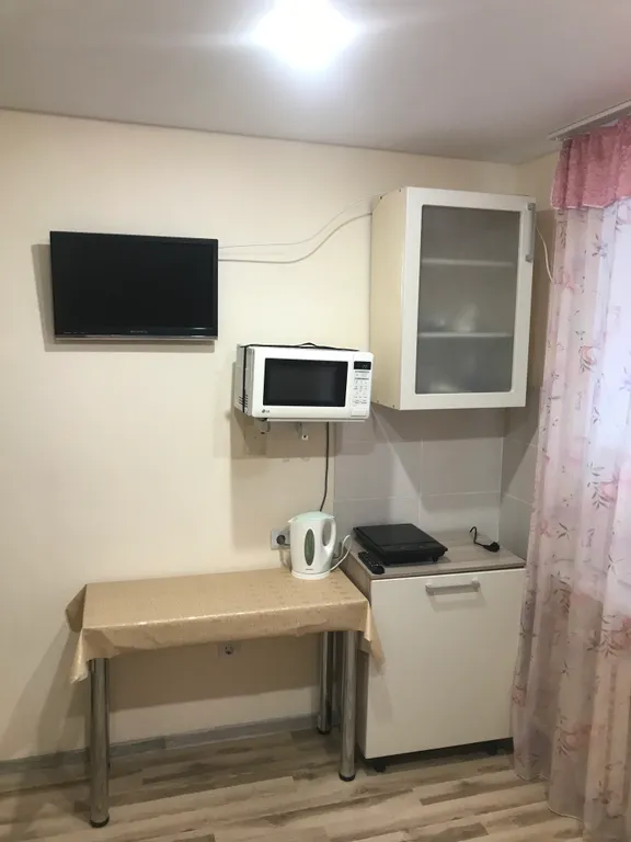 Комната в центре города со свежим ремонтом и новой сантехникой