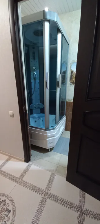 Уютная, большая, светлая квартира на первой линии от моря