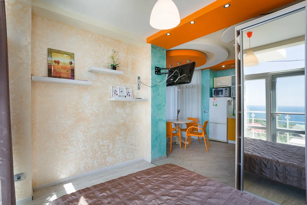 Однокомнатная квартира-студия у моря в Мисхоре