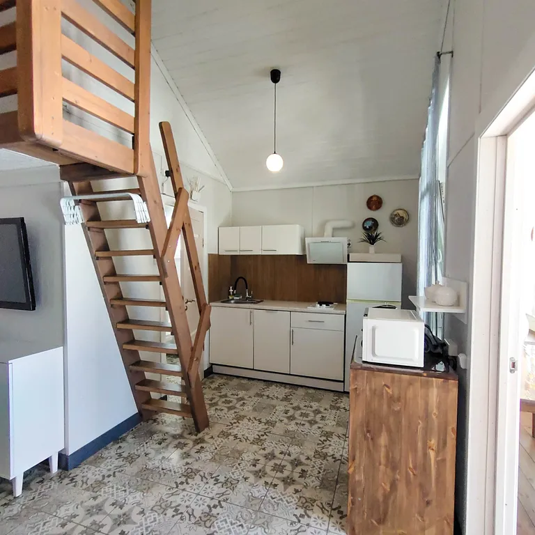 Уютный Домик с Террасой