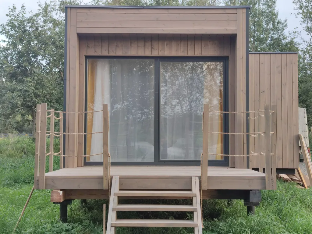 Коттедж Дом на берегу реки — Сясьстрой