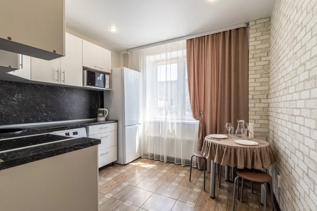 Уютная квартира с камином