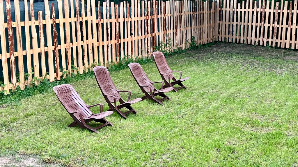 Рубленный дом - баня с террасой