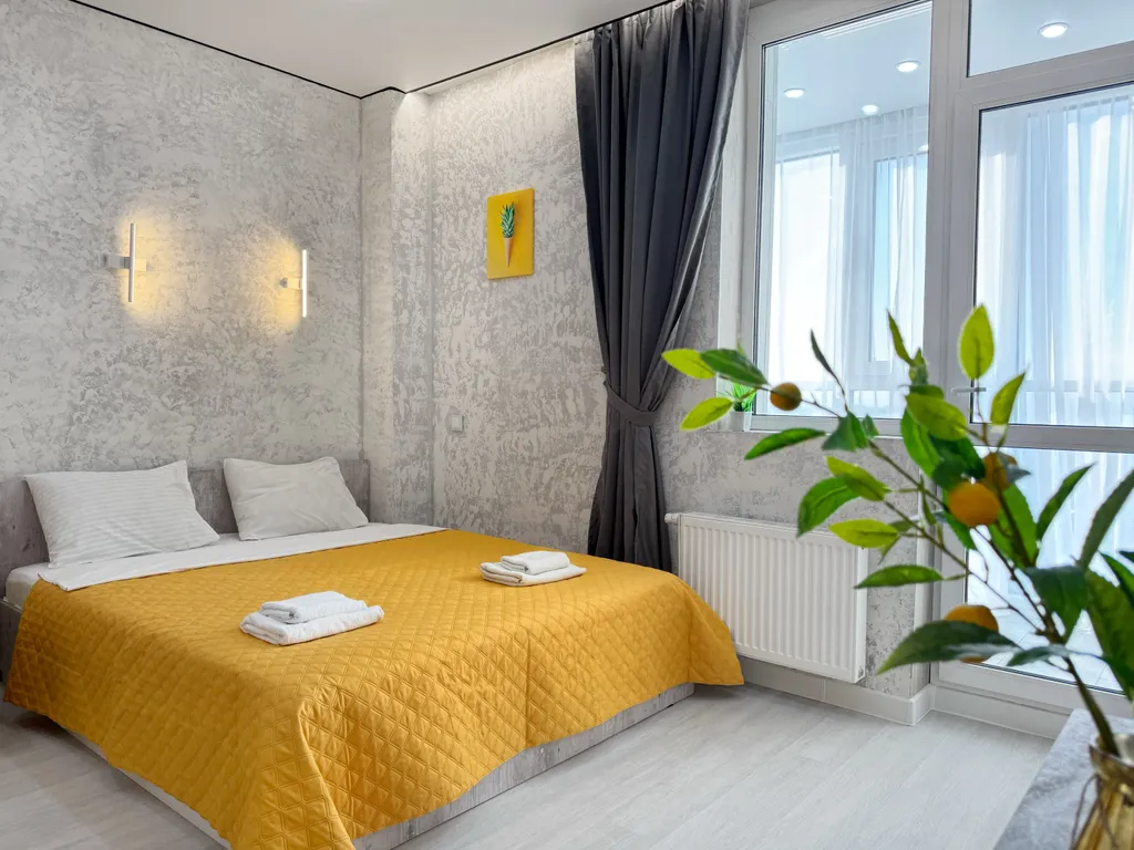 Квартира Светлая студия с панорамной лоджией — аренда посуточно в Владивосток