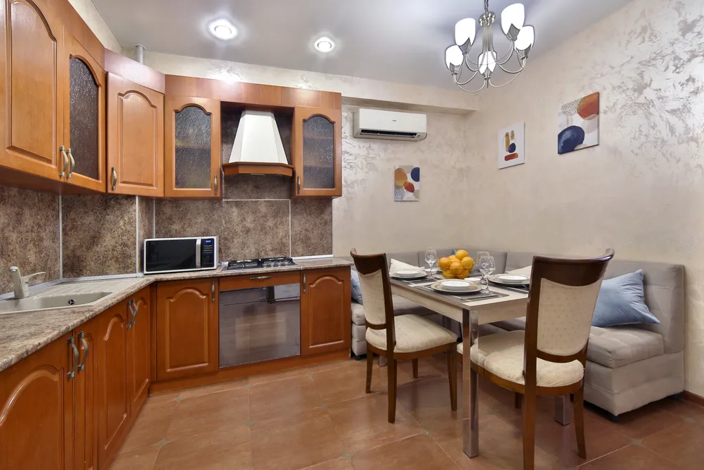 MyHomeYourHome на ул. Молодогвардейская, 2/5б (Сочи)