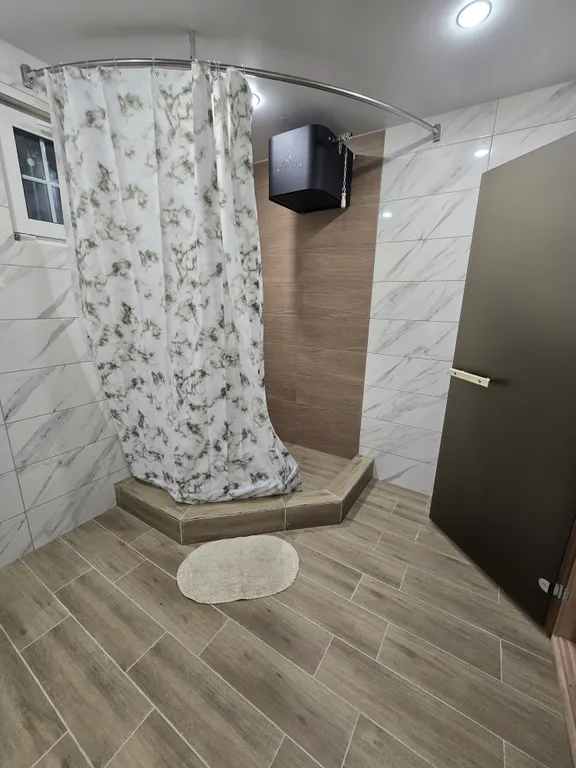 Коттедж с баней на дровах